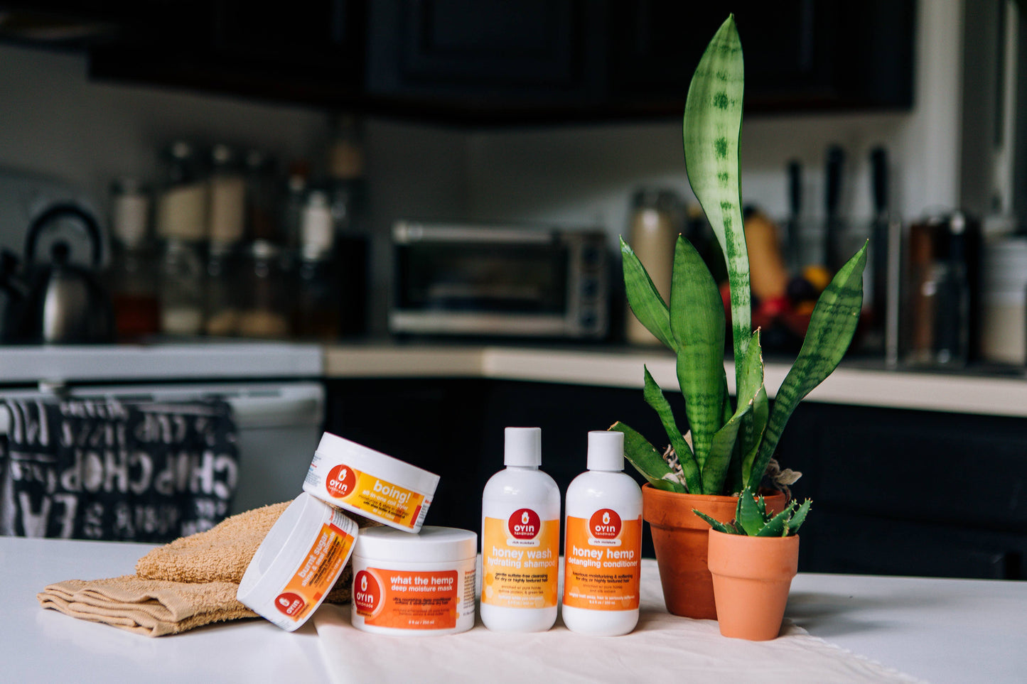 Oyin Handmade Burnt Sugar Humectant Hair Pomade