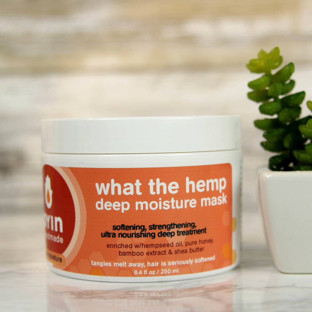    Oyin Handmade What the Hemp Deep Moisture Mask